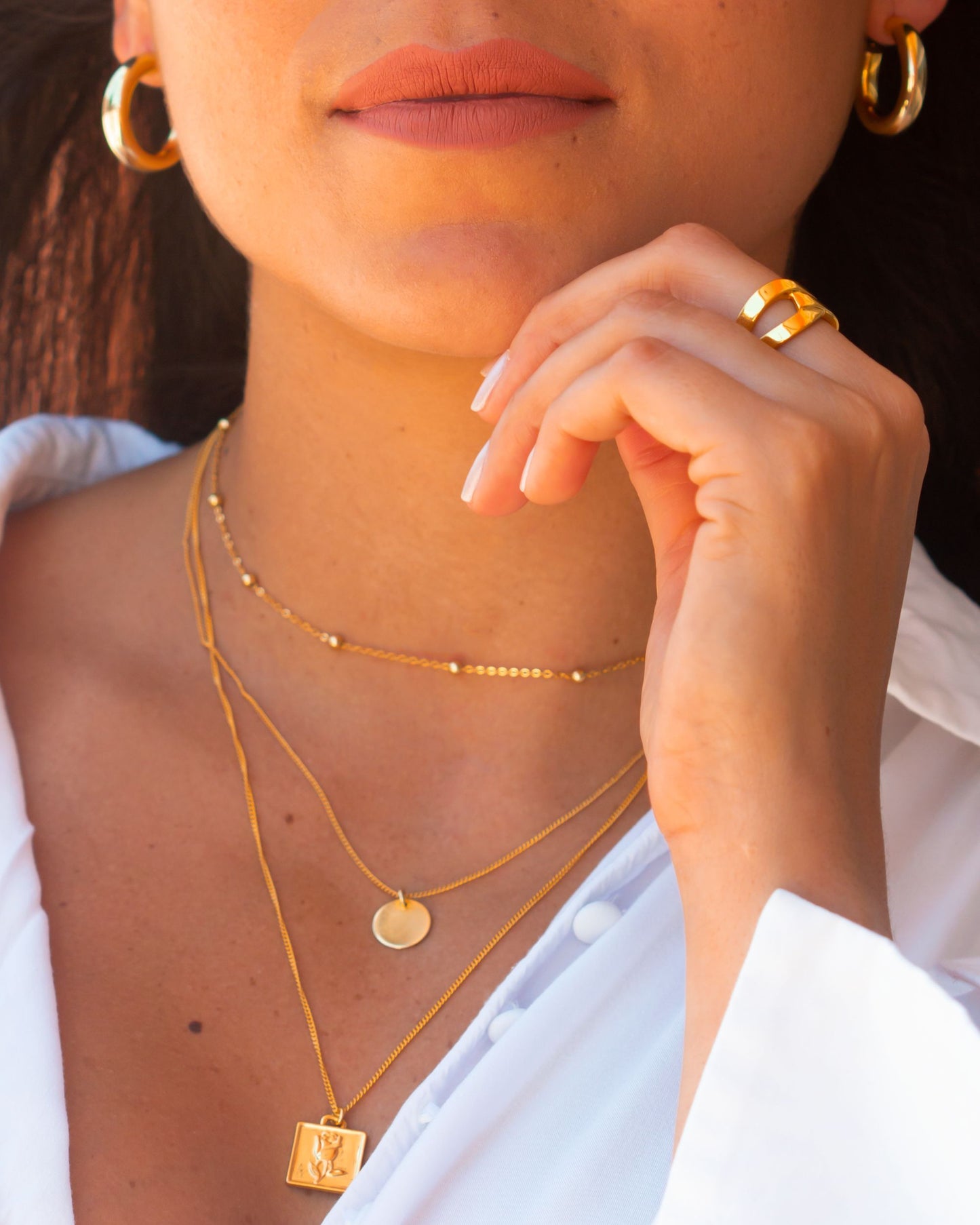 CAROLA DISC LAYERED NECKLACE