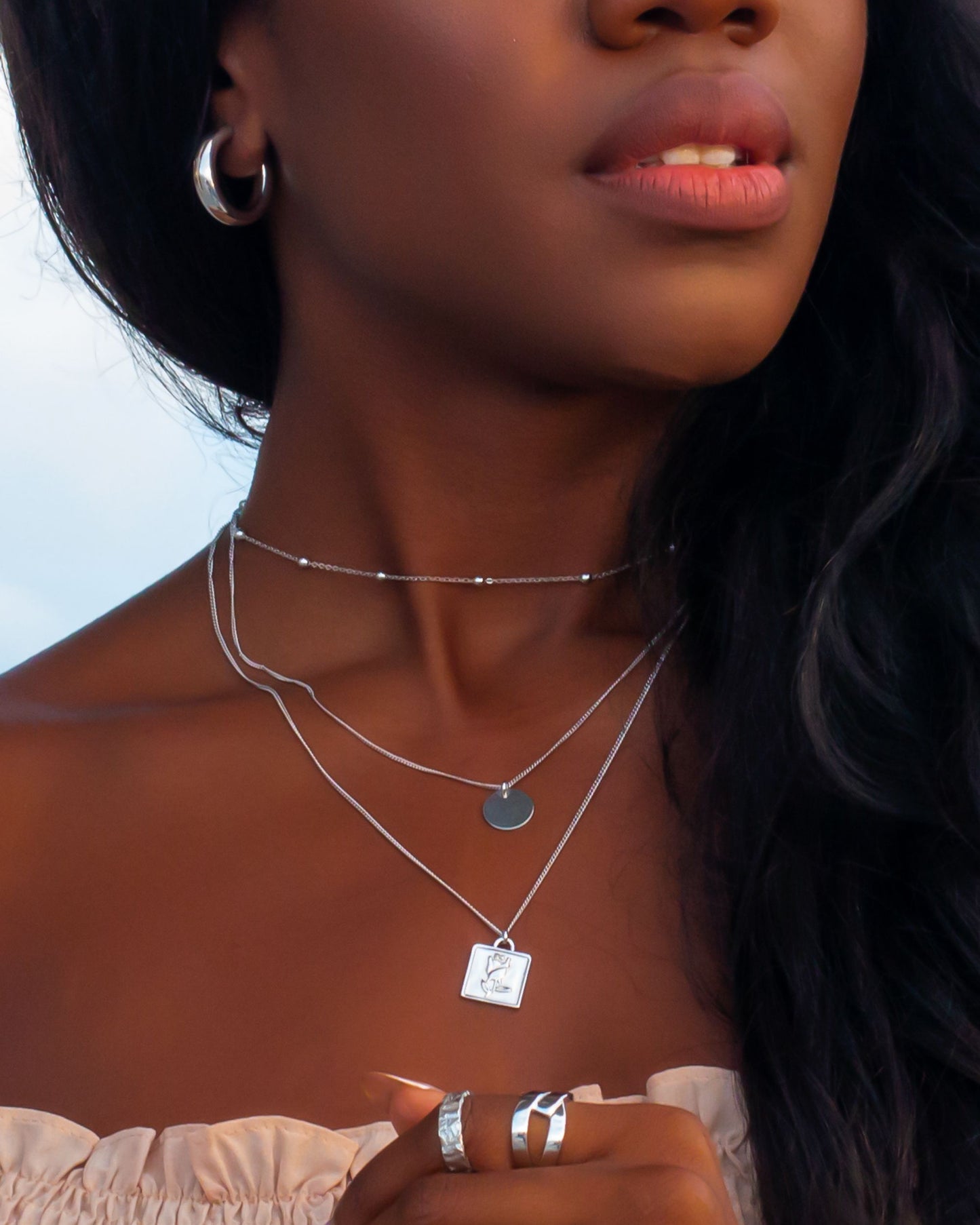 CAROLA DISC LAYERED NECKLACE