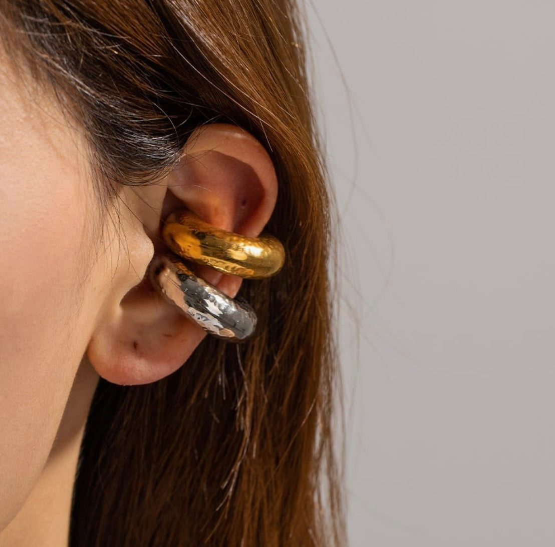 CHUNKY HAMMER EAR CUFF