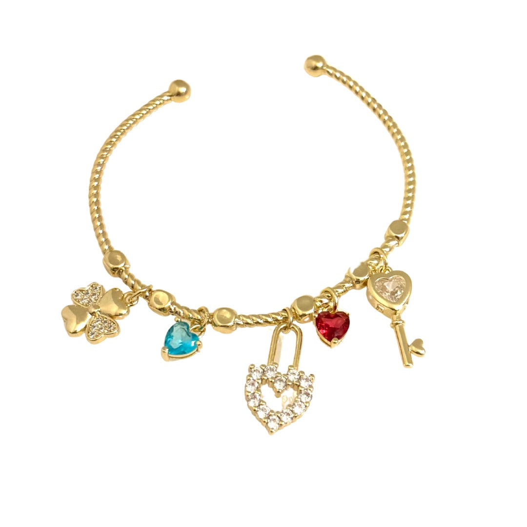 KEY AND HEART SPARKLE CHARM BRACELET