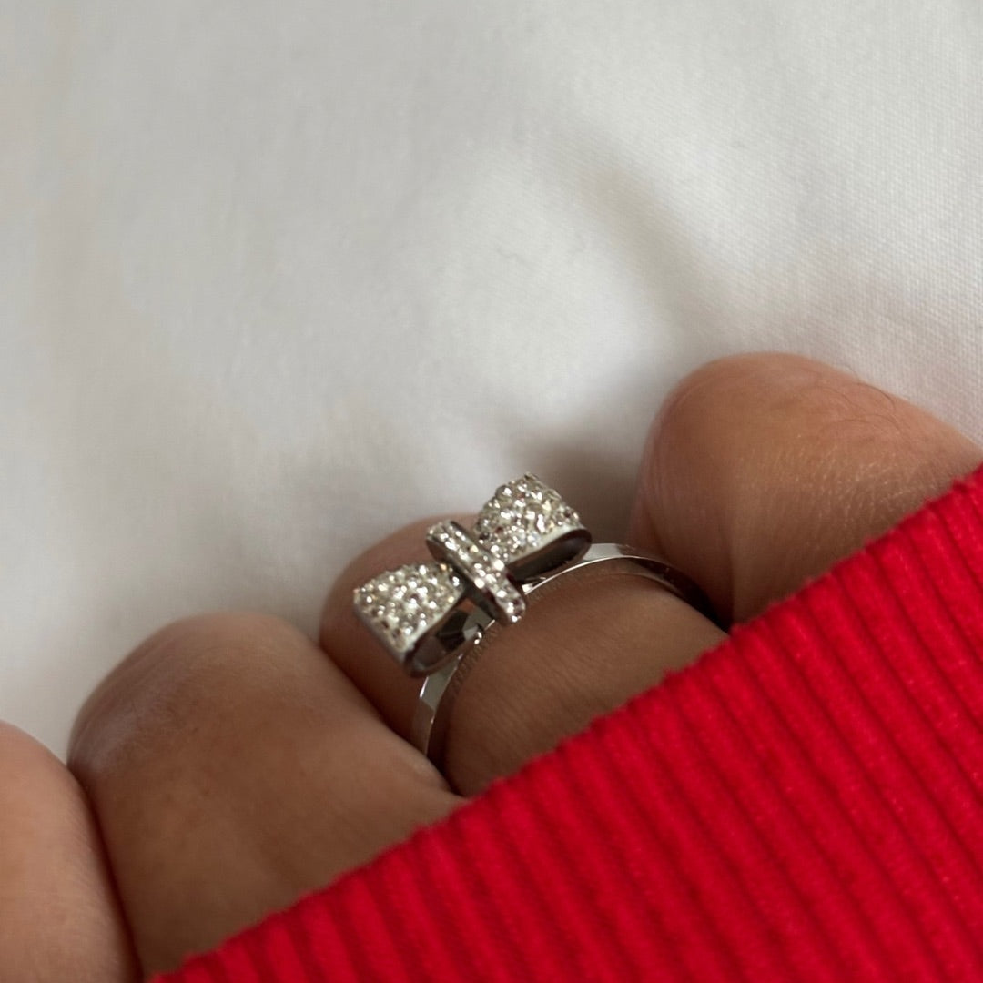 SILVER BOW RING