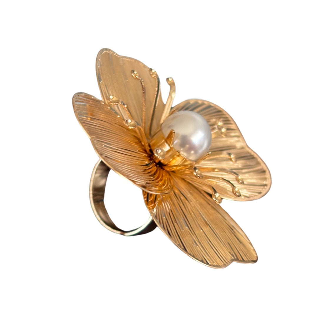 GOLDEN BLOSSOM PEARL RING