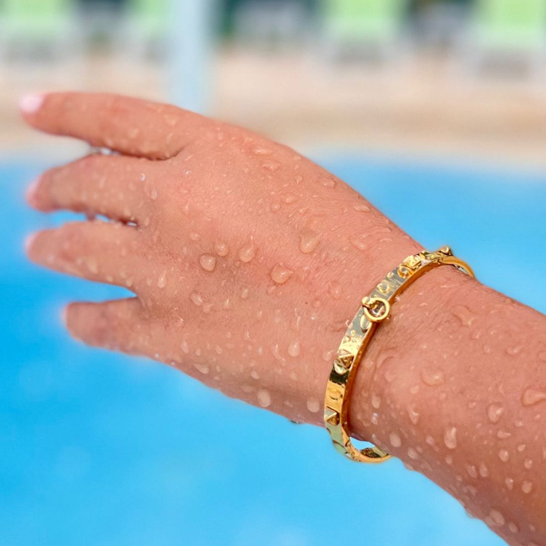 GOLDEN SPIKES BANGLE