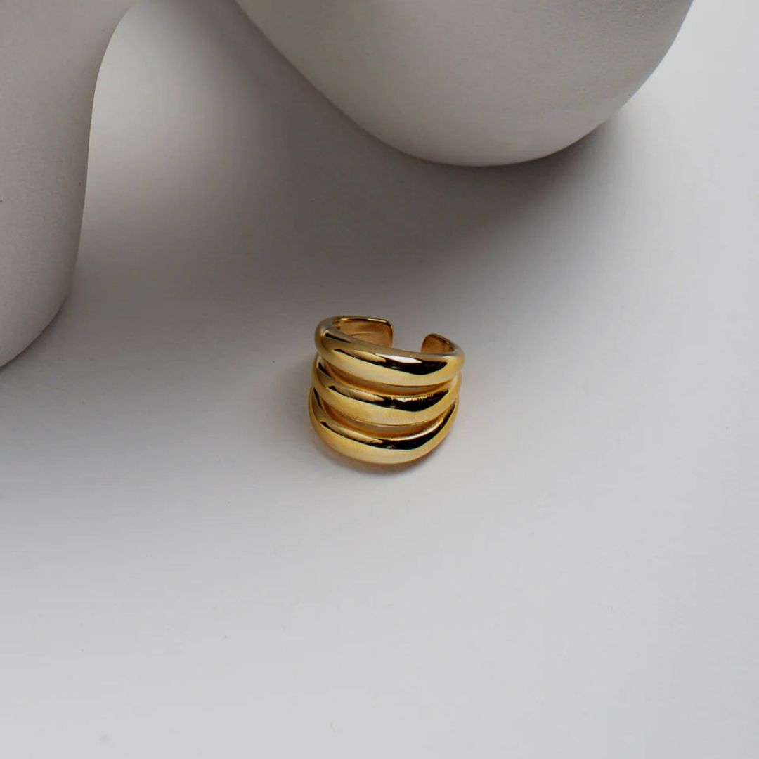 GOLDEN WAVE CUFF RING