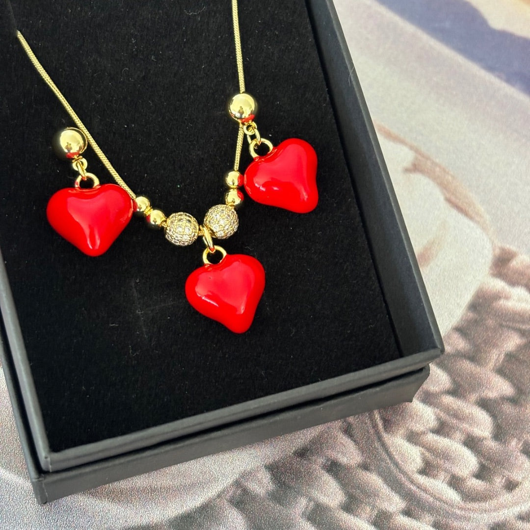 SCARLET HEARTS - GIFT SET