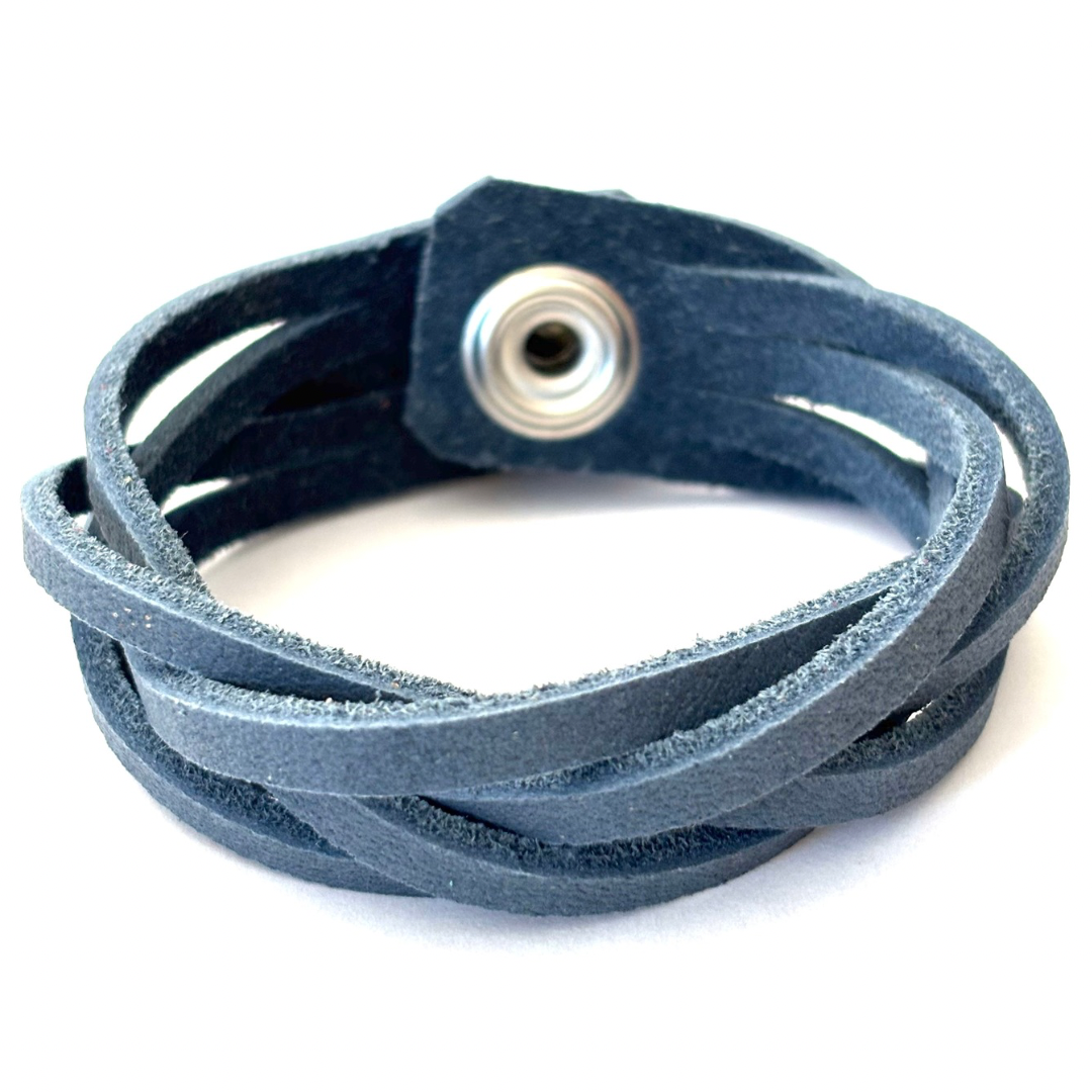 DEEP BLUE LEATHER BRACELET