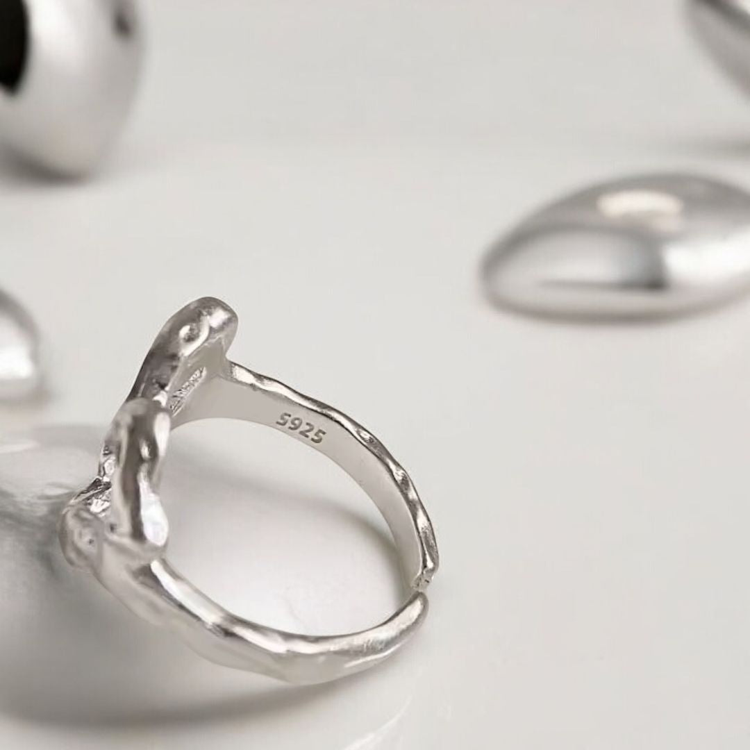ETHEREAL HEART RING