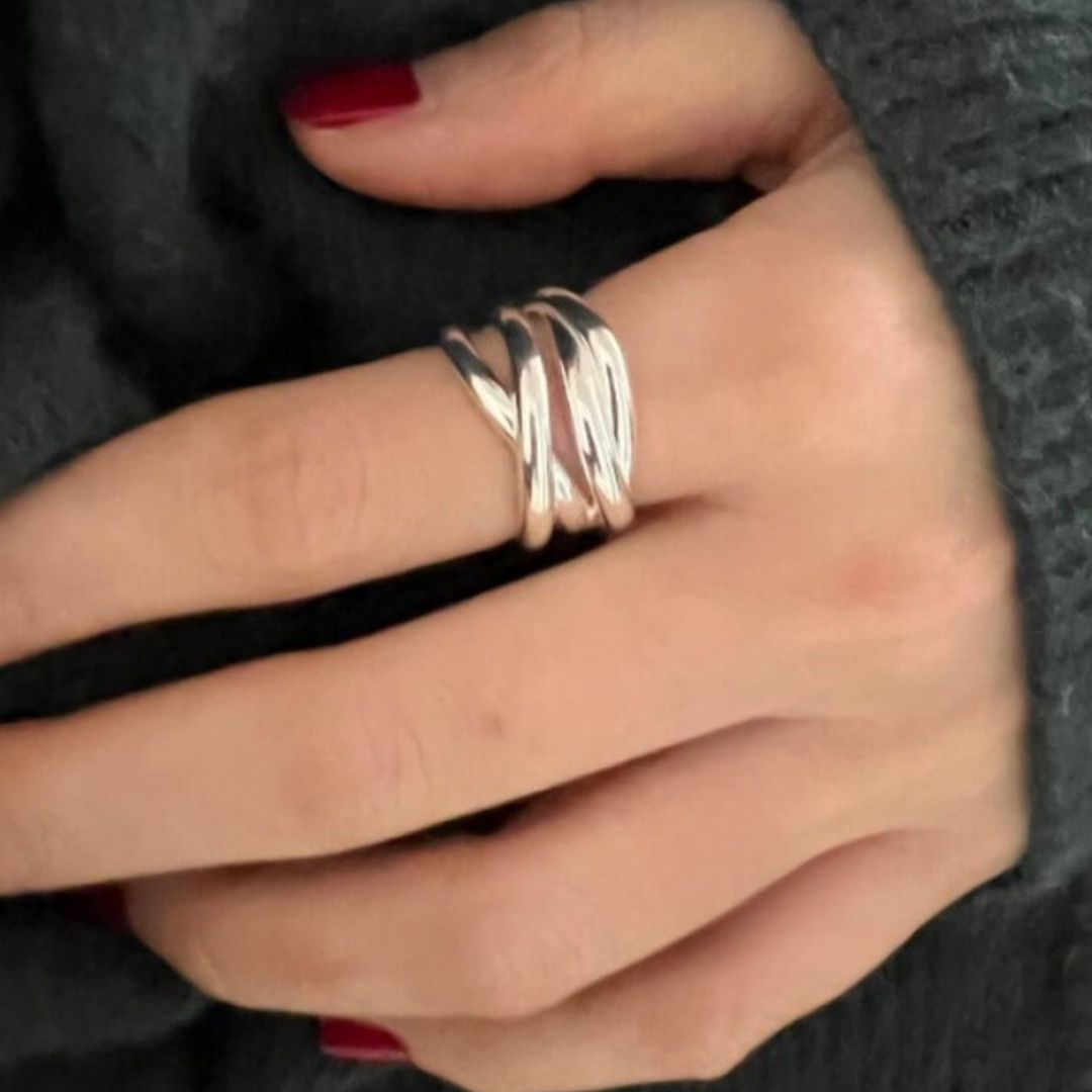 LUNA TWIST SILVER RING