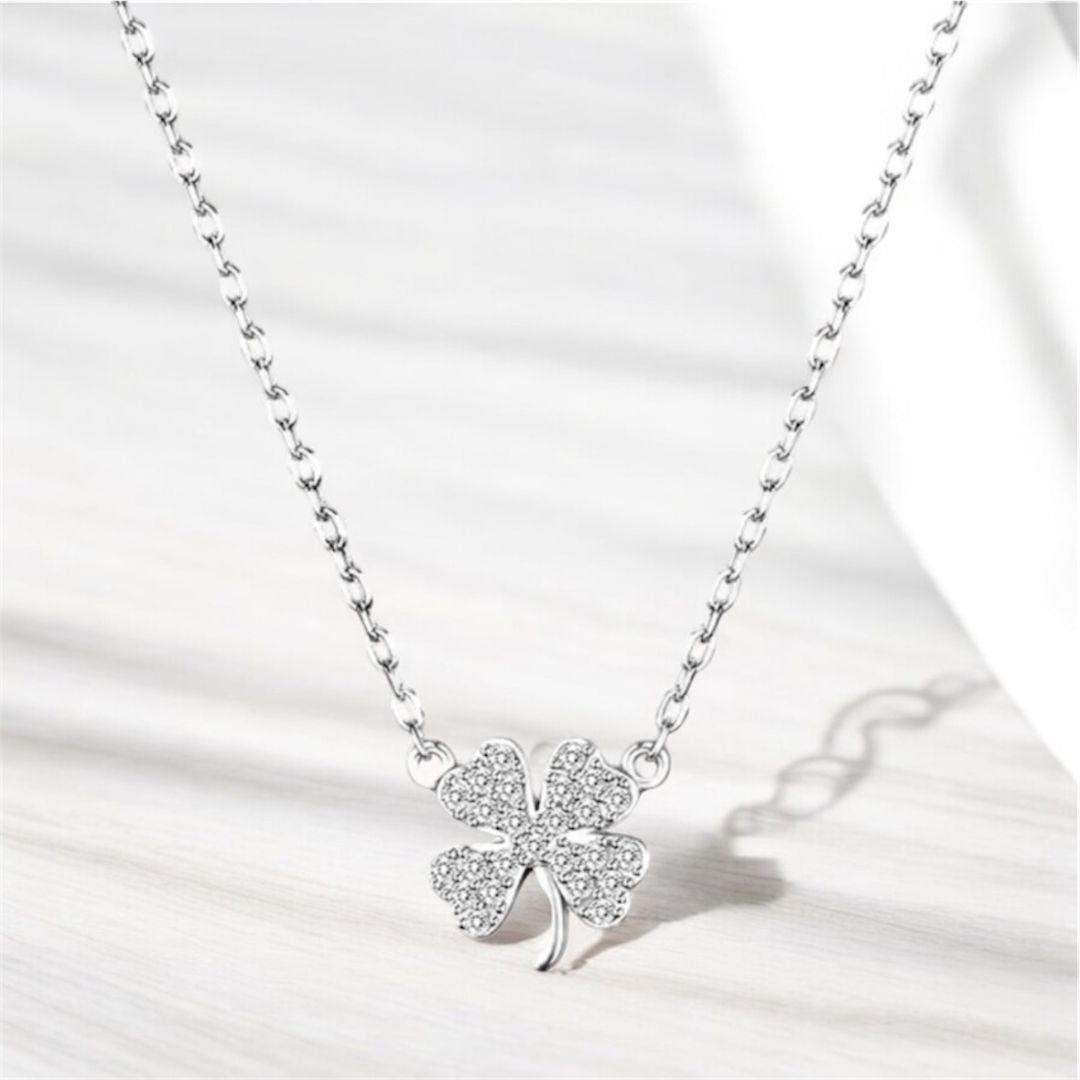 FOUR CLOVER NECKLACE