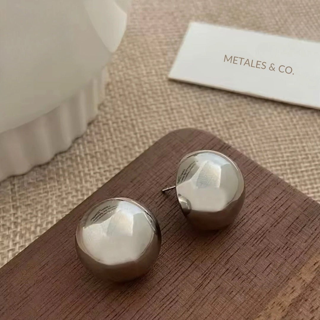 SPHERE EARRINGS