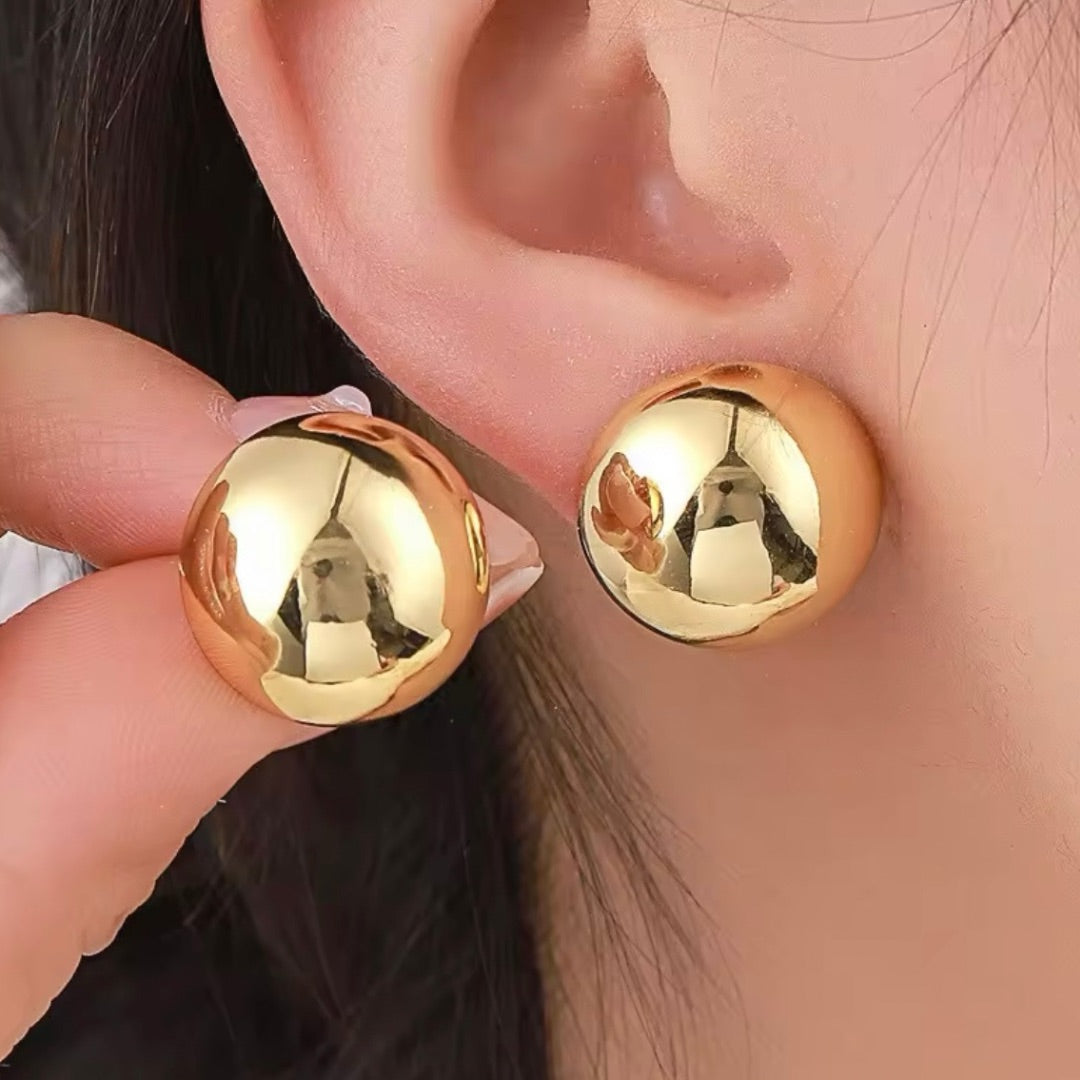 SPHERE EARRINGS