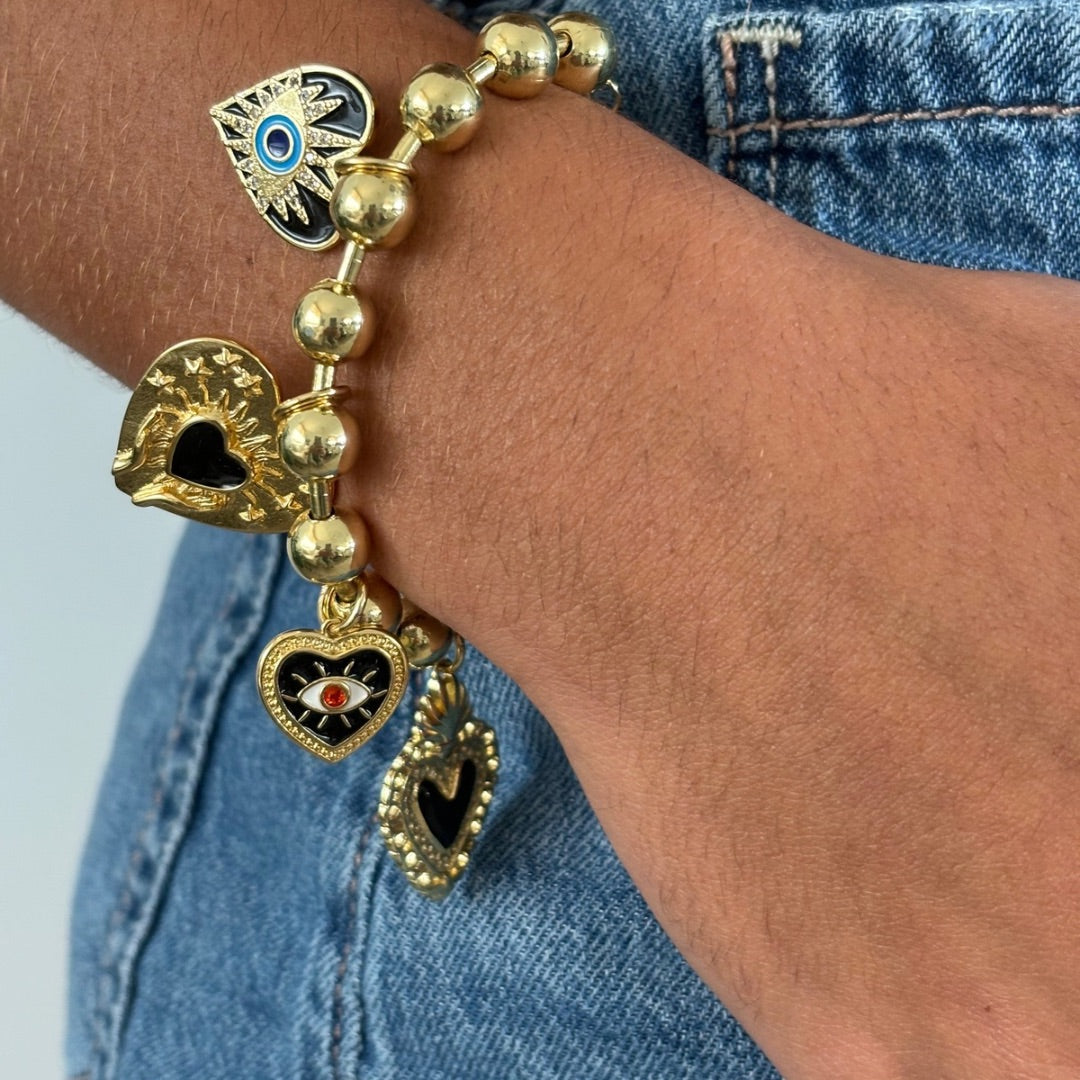MYSTIQUE HEART CHARM BRACELET