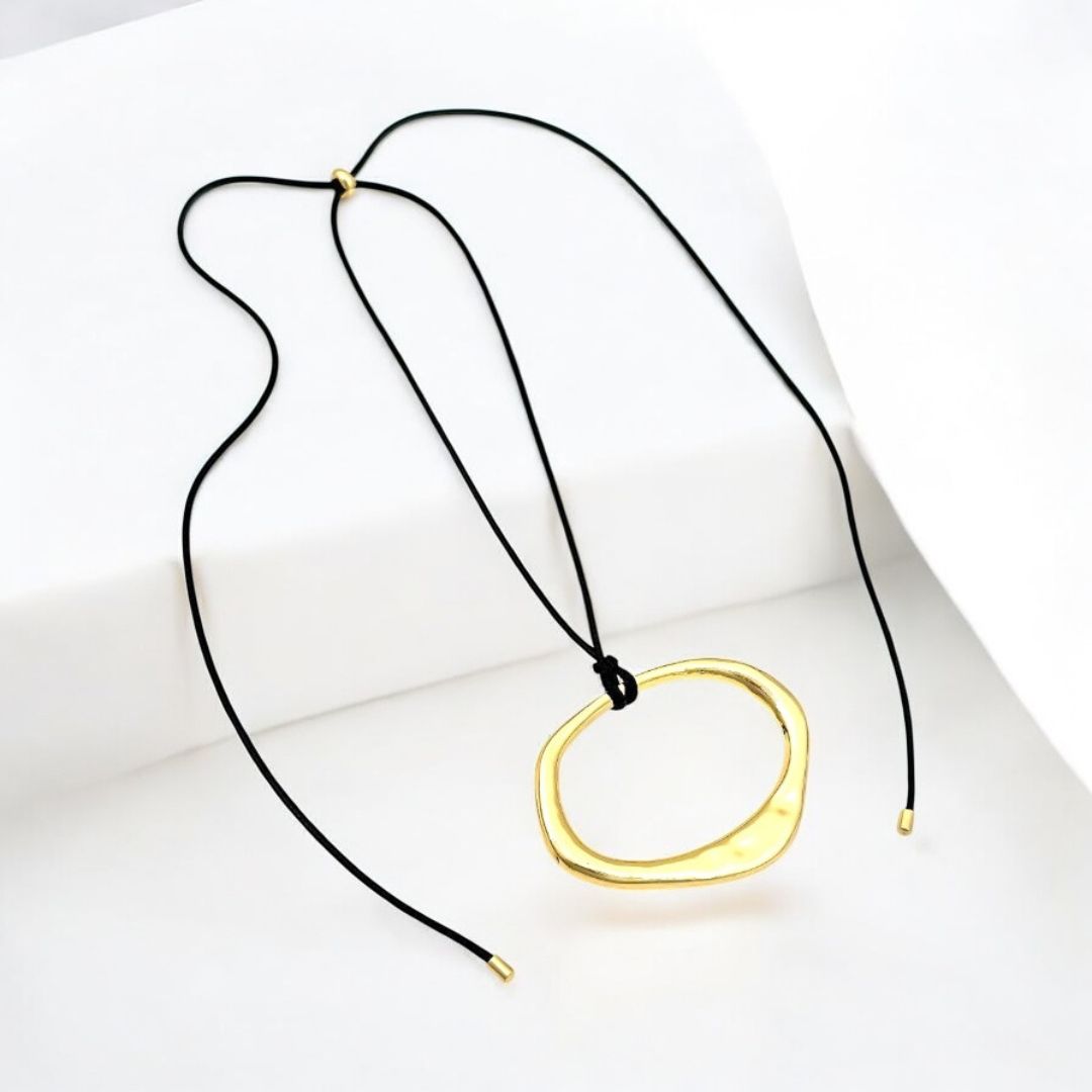 STELLA CENTERPIECE GOLD PENDANT