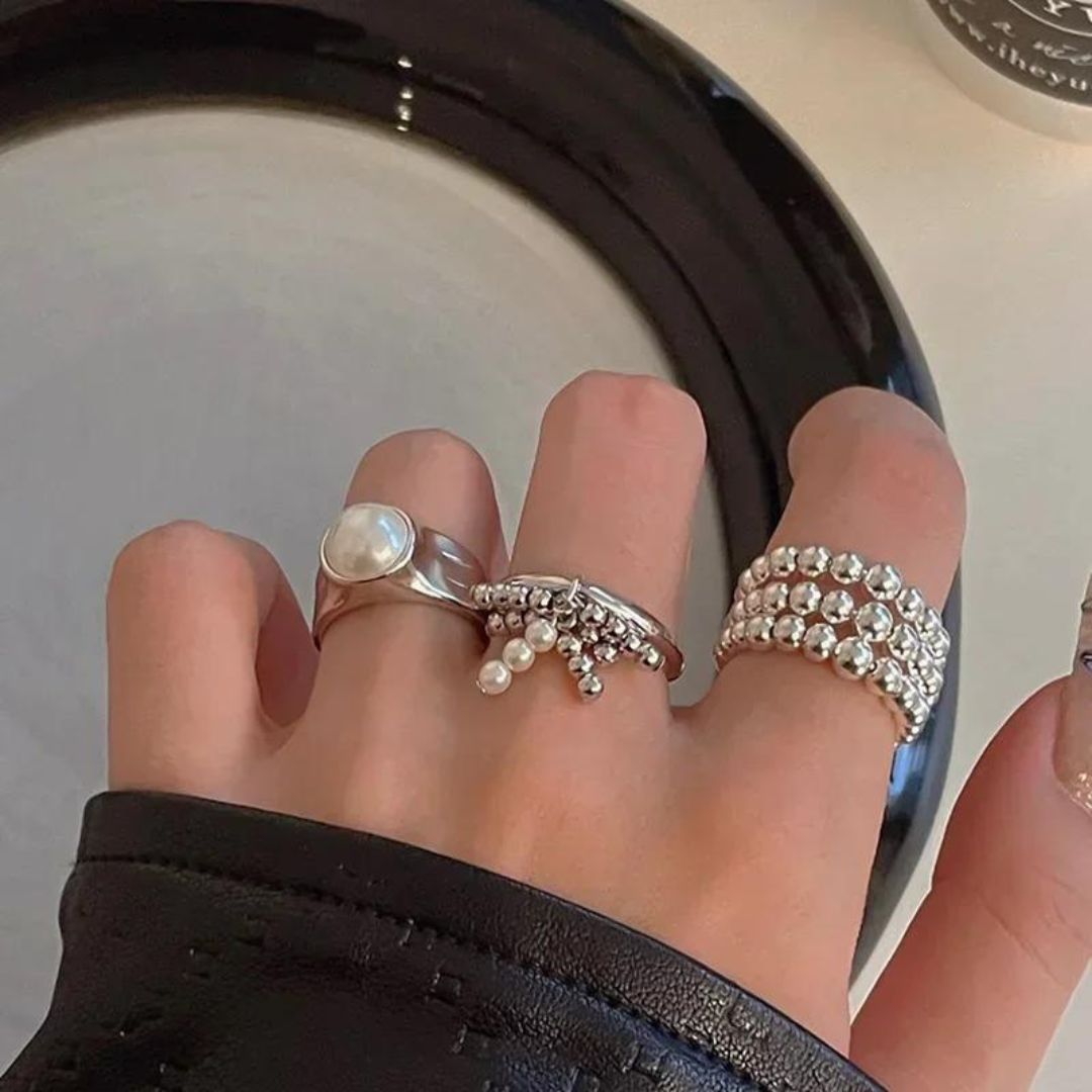 TRIPLE BEAD BAND