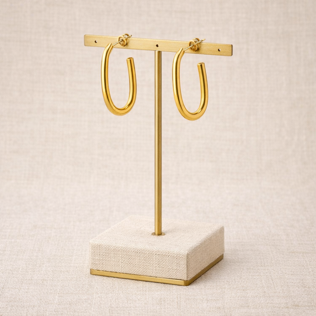 OVAL LINE GOLD HOOP