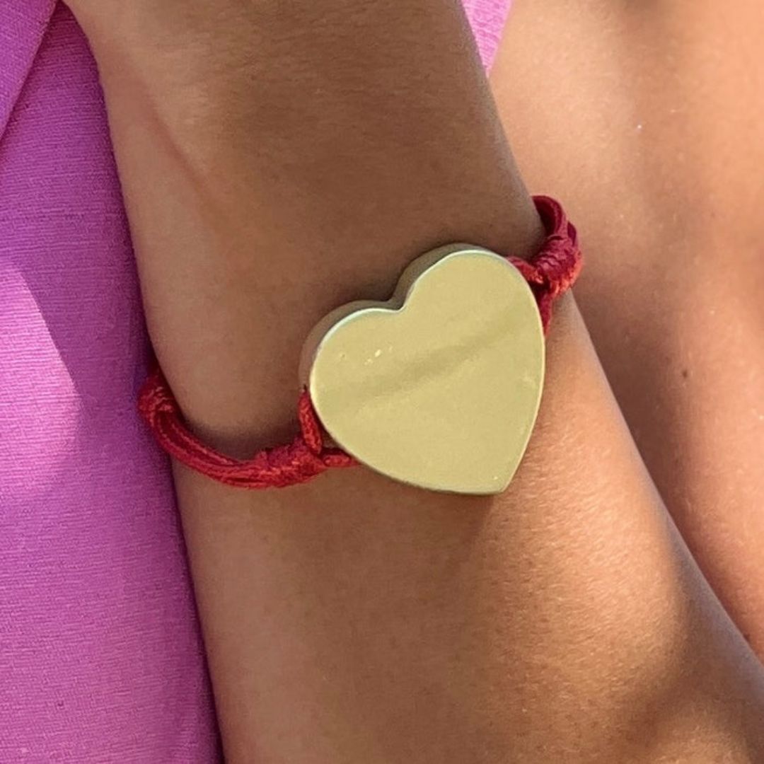 RED CORD GOLD HEART