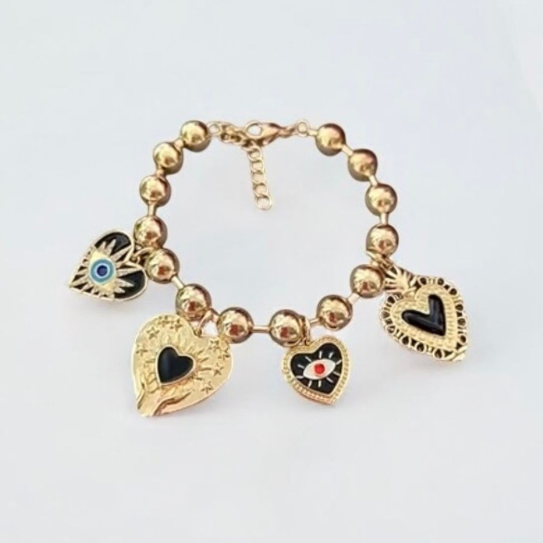 MYSTIQUE HEART CHARM BRACELET