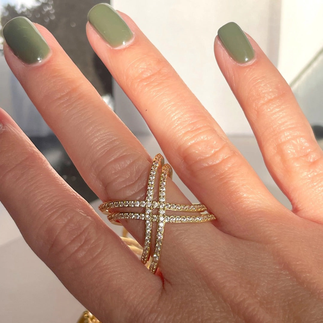 RADIANT INFINITY RING