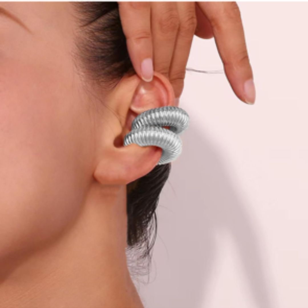 CHUNKY SPIRAL EAR CUFF