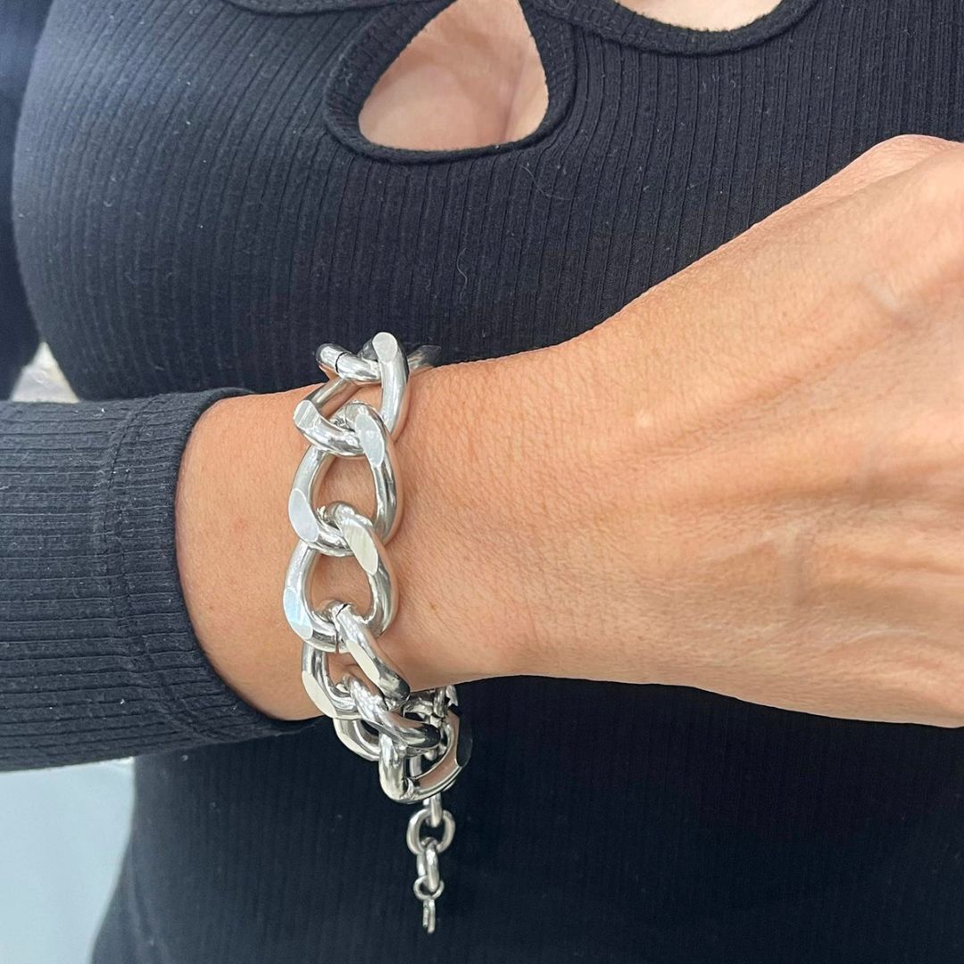 CHUNKY CIRCULAR CHAIN BRACELET