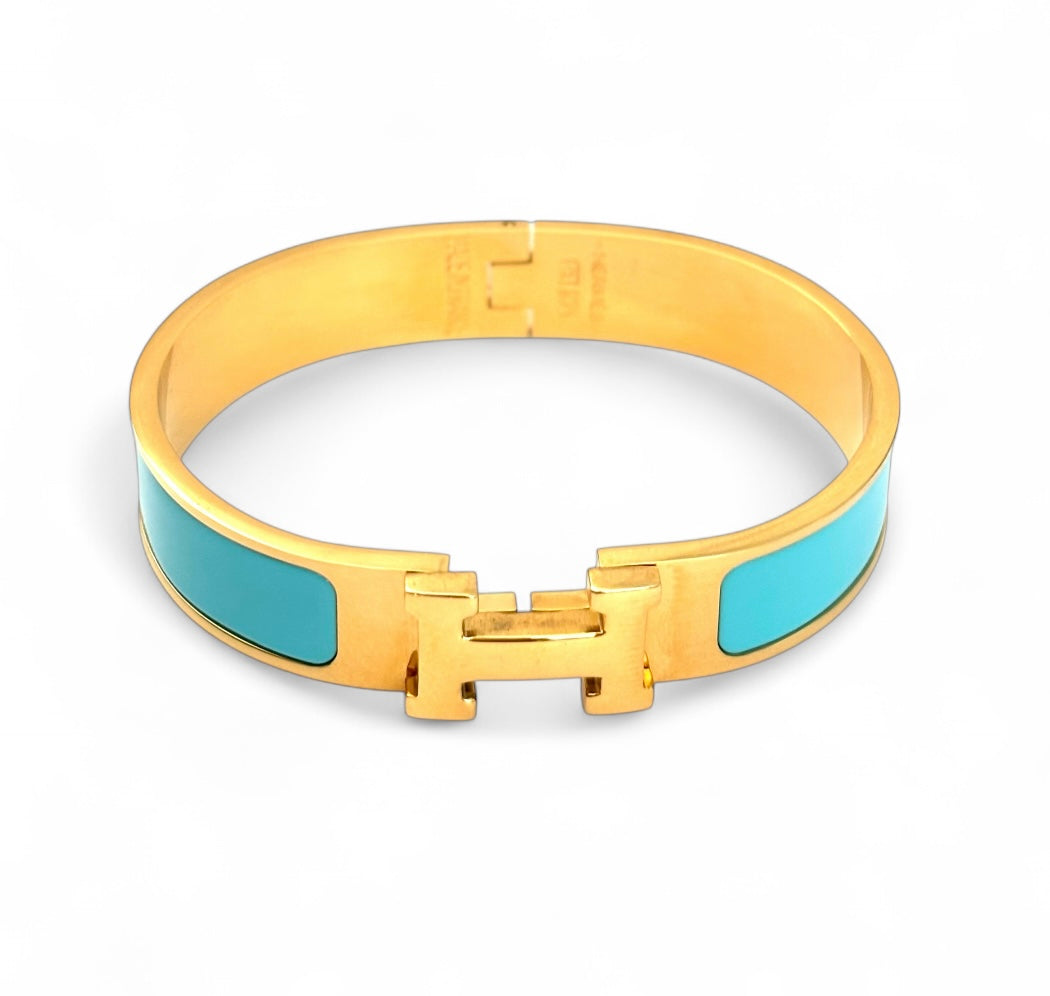 BLUE CLIC “H” BRACELET