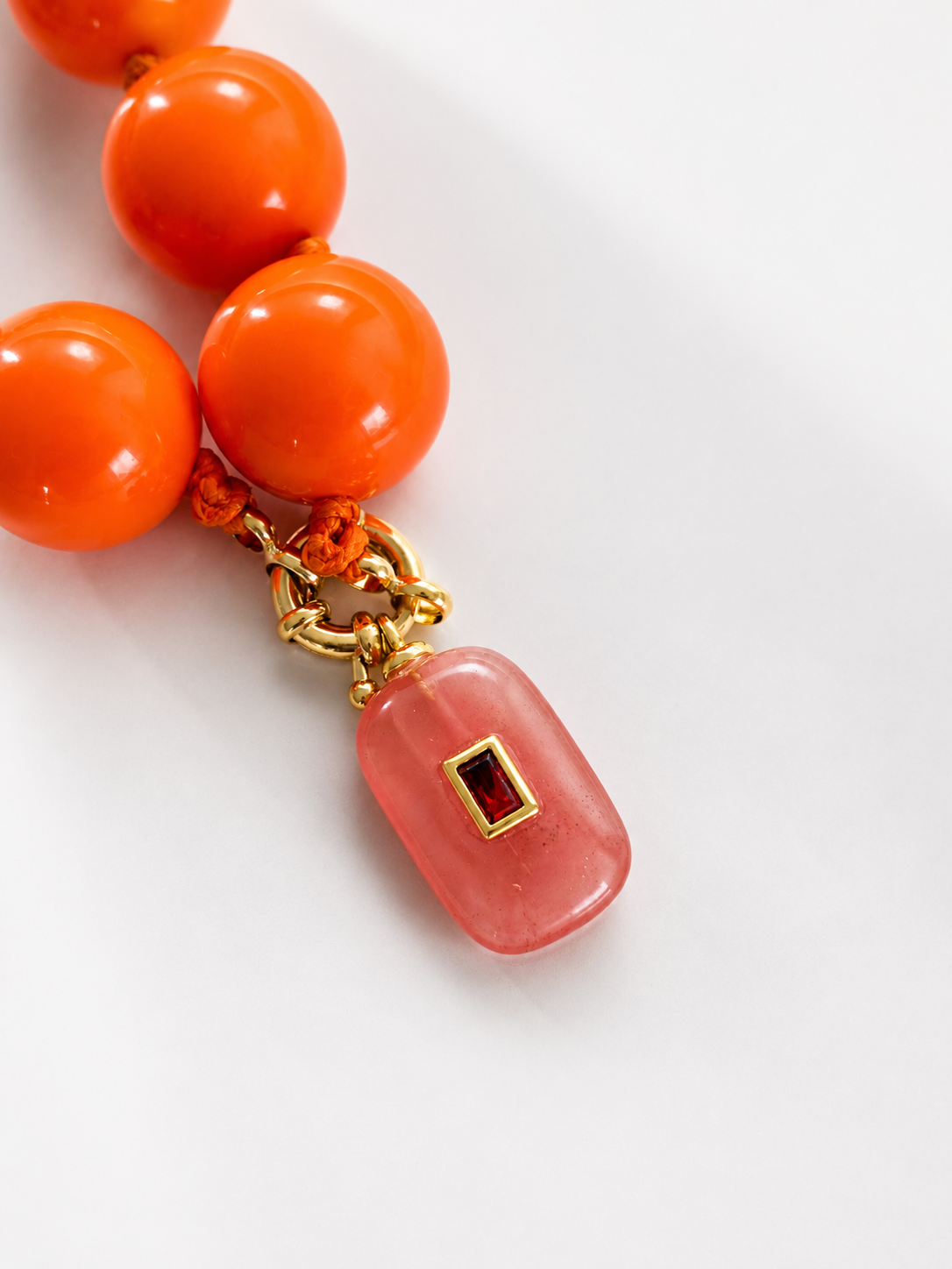 CORAL SOLÈ STATEMENT NECKLACE