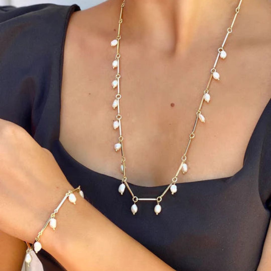 GRACE FRESHWATER PEARL NECKLACE