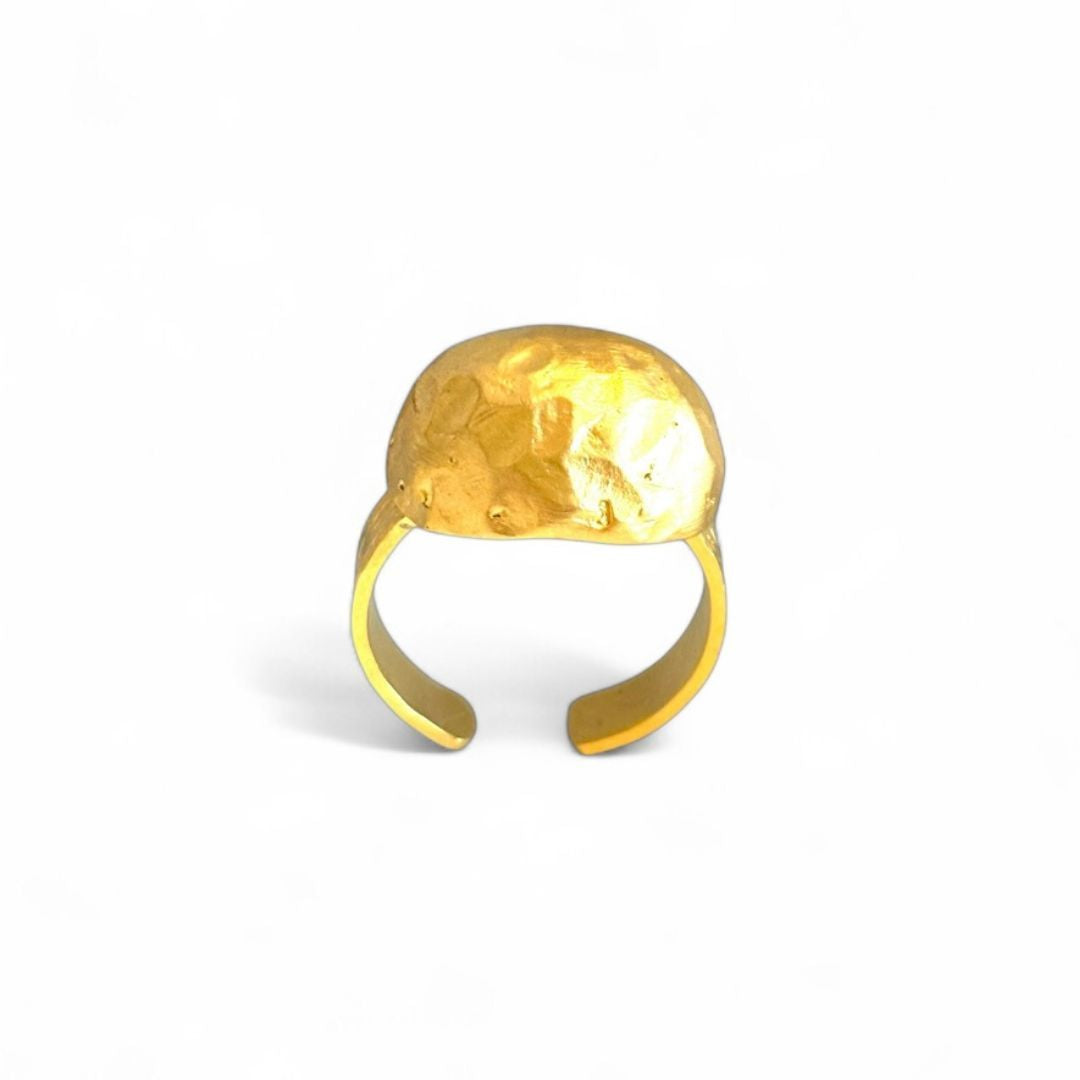 HAMMERED GOLD RING