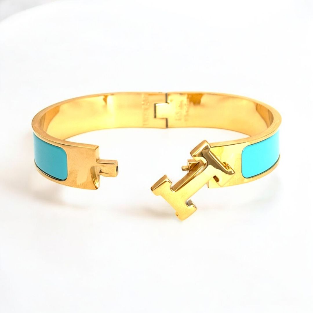 BLUE CLIC “H” BRACELET