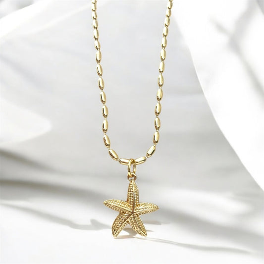 GOLDEN STARFISH NECKLACE