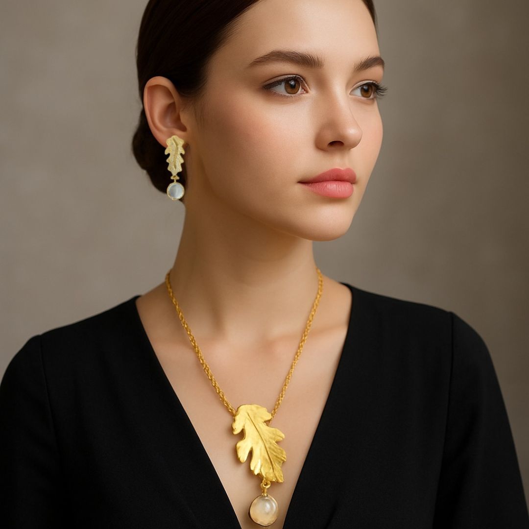 ELARA PEARL EARRINGS