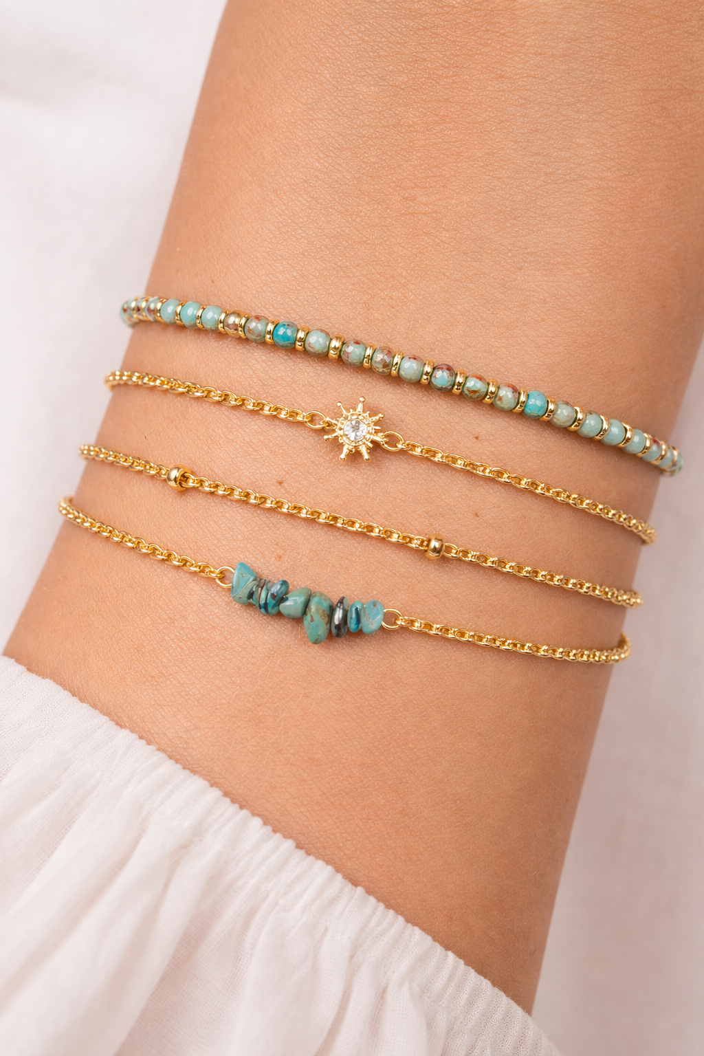 DONNA TURQUOISE BAR LAYERED BRACELET