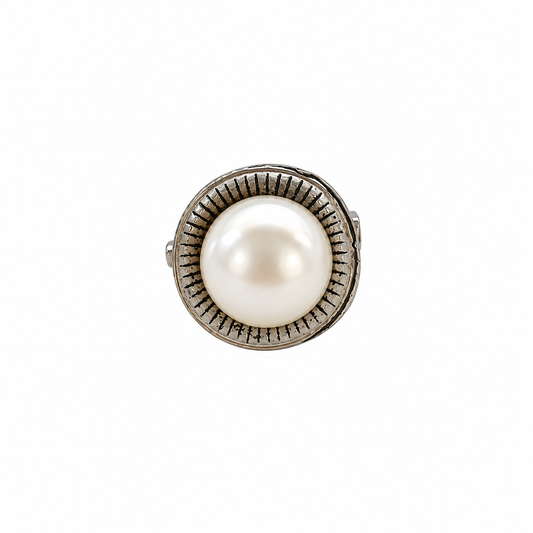 HALO PEARL BROOCH