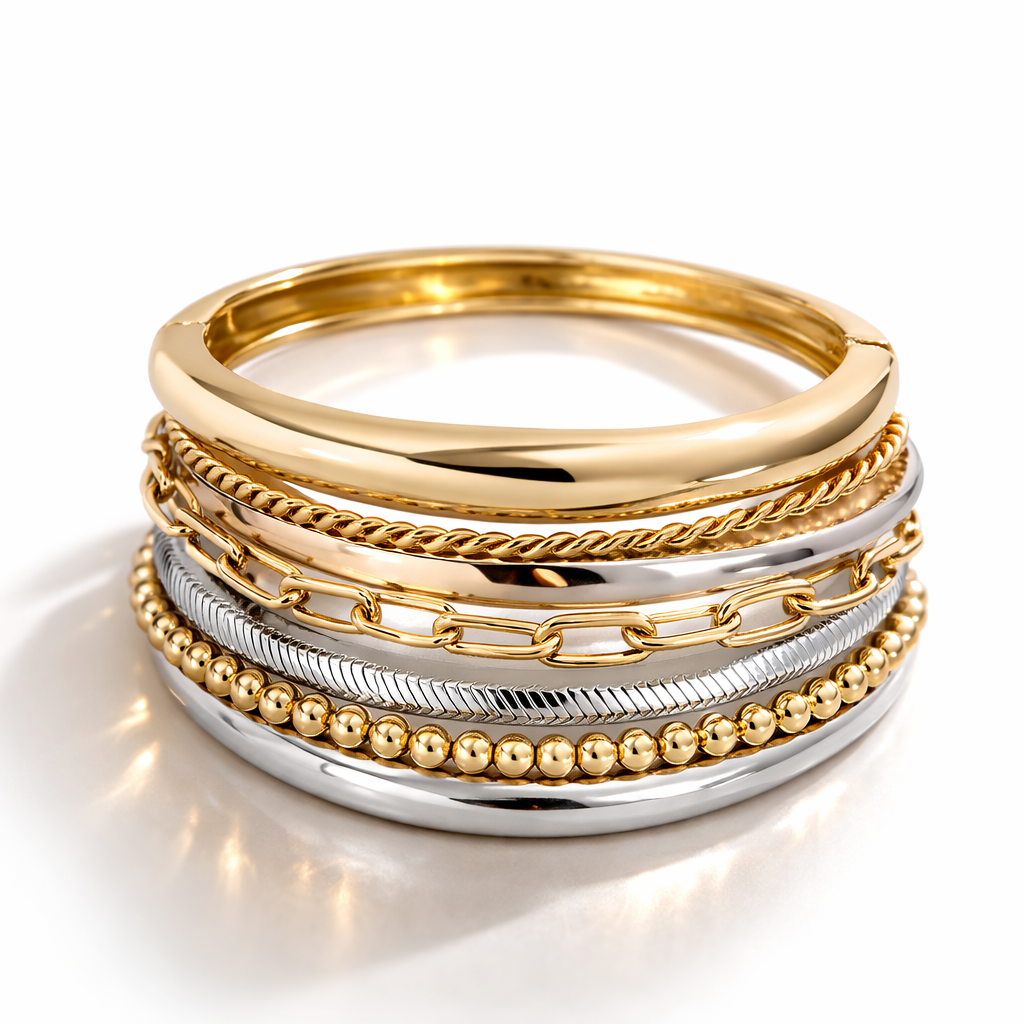 OPEN BANGLE BRACELET - GOLD