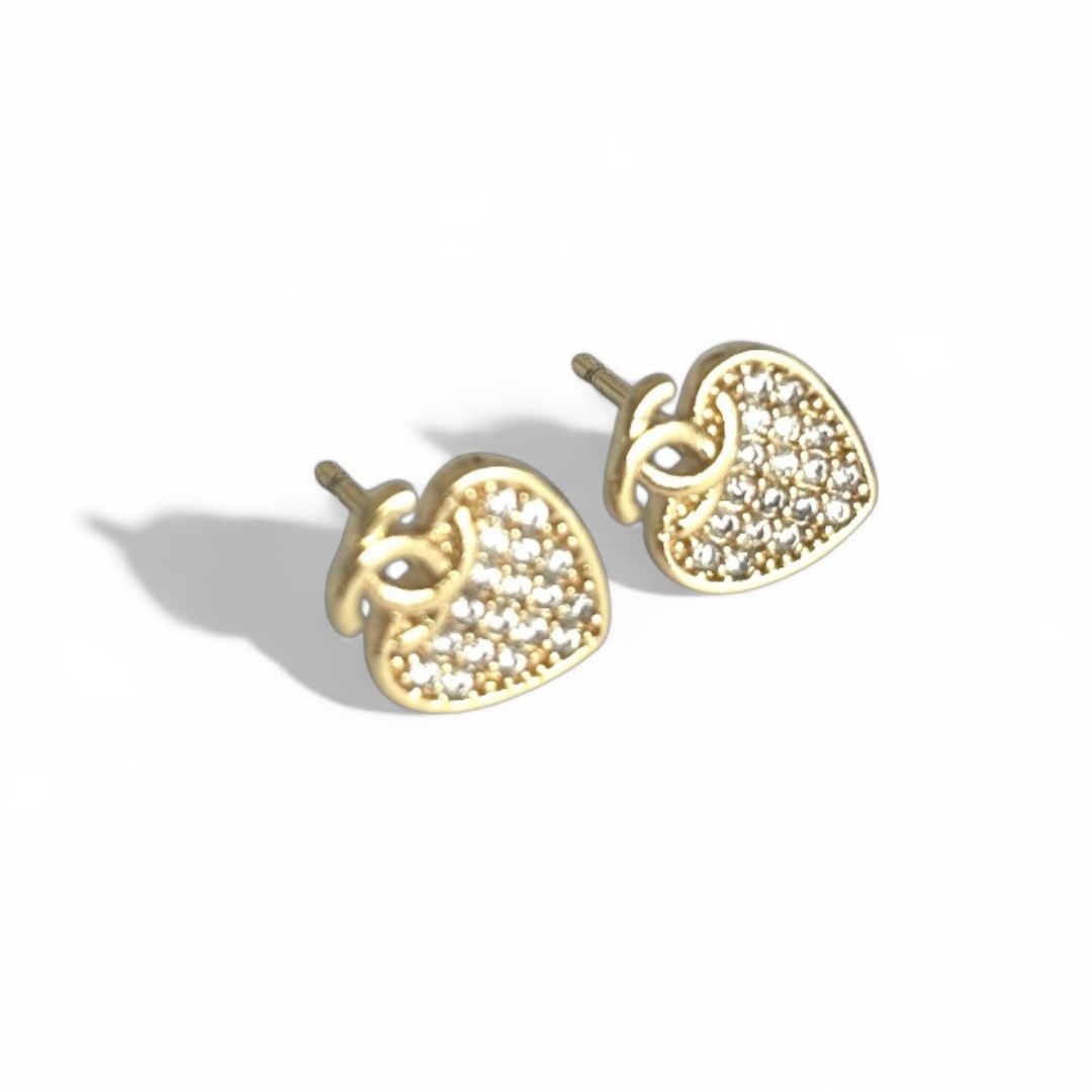 GOLDEN HEART LUXE STUDS