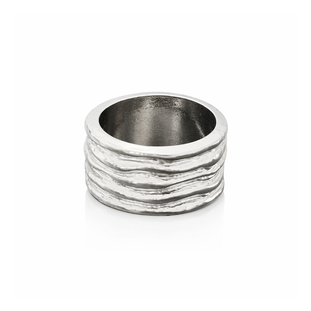 WHISPERING WAVES RING