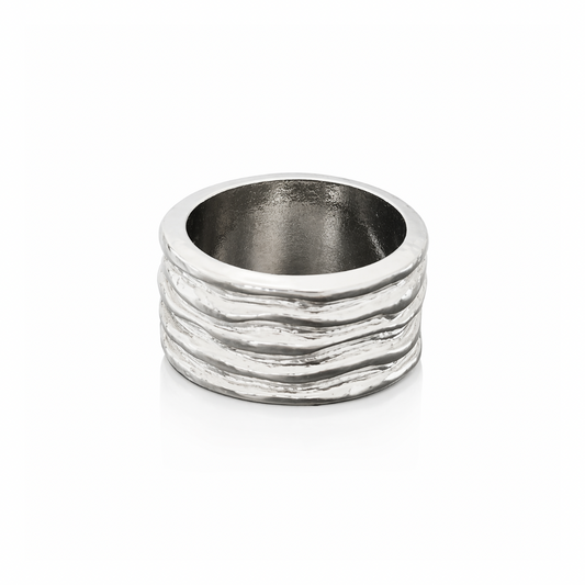 WHISPERING WAVES RING