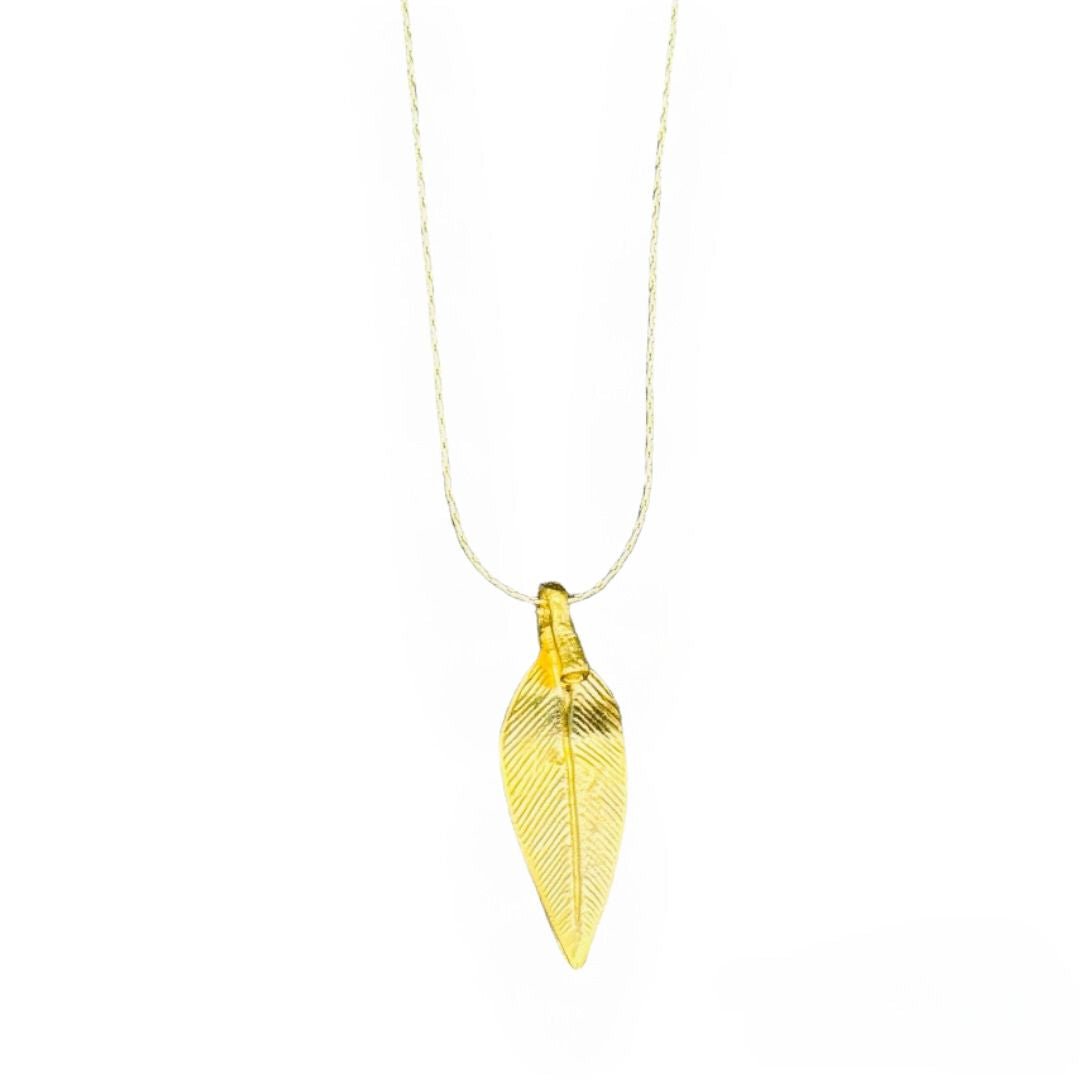 ANALA LEAF NECKLACE - Metales & Co